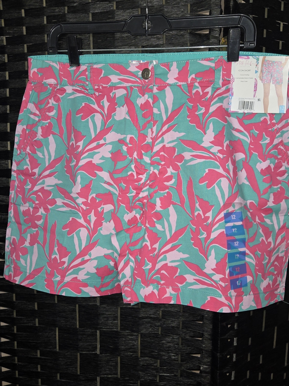 Stella Parker Icon Short Womens Size 12 Buble Gum Floral NWT